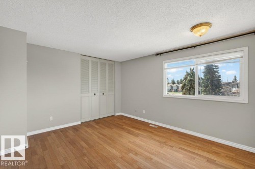9909 171 Avenue, Edmonton, AB - Indoor Photo Showing Other Room