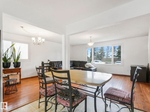 14024 69 Street Nw, Edmonton, AB - Indoor Photo Showing Dining Room