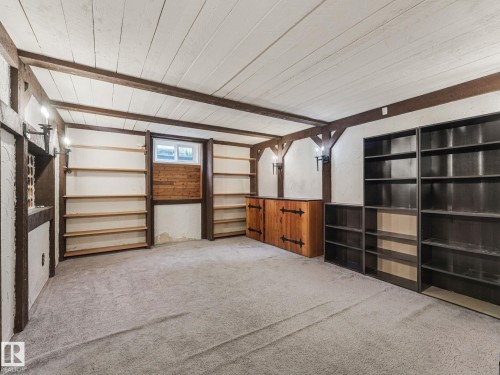14024 69 Street Nw, Edmonton, AB - Indoor