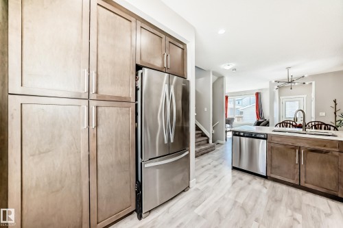 18127 77 Street, Edmonton, AB - Indoor Photo Showing Kitchen With Stainless Steel Kitchen