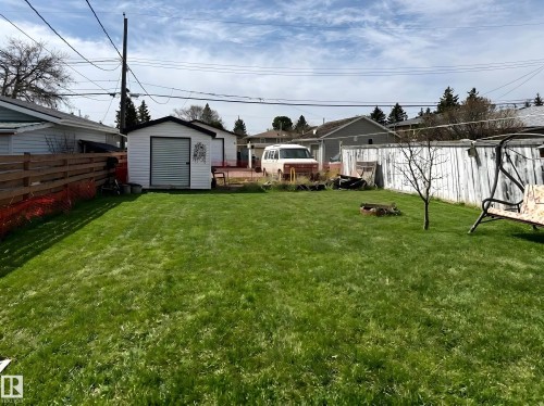 9020 152 Street, Edmonton, AB - Outdoor