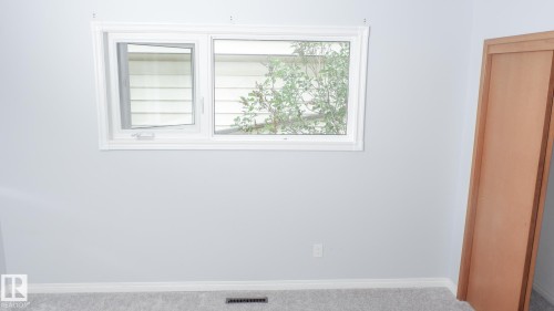 Bedroom - 11131 52 Street, Edmonton, AB - Indoor Photo Showing Other Room