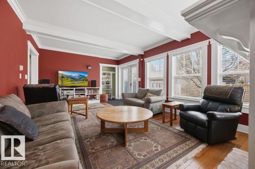 11120 53 Street, Edmonton, AB - Indoor Photo Showing Living Room