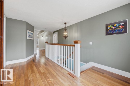 11120 53 Street, Edmonton, AB - Indoor Photo Showing Other Room