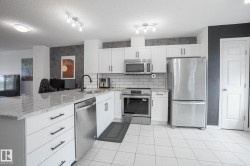 13 2905 141 Street  Edmonton, AB T6W 1S4
