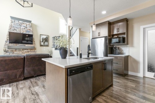 777 Berg Loop, Leduc, AB 