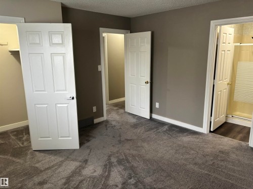 4908 17 Avenue, Edmonton, AB - Indoor Photo Showing Other Room
