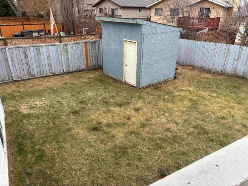 4908 17 Avenue, Edmonton, AB - Outdoor