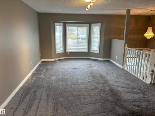 4908 17 Avenue, Edmonton, AB - Indoor Photo Showing Other Room