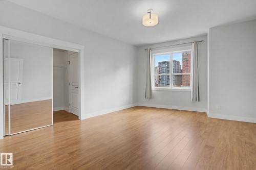 411 10033 110 Street, Edmonton, AB - Indoor Photo Showing Other Room
