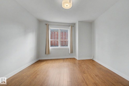 411 10033 110 Street, Edmonton, AB - Indoor Photo Showing Other Room