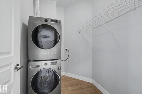 411 10033 110 Street, Edmonton, AB - Indoor Photo Showing Laundry Room