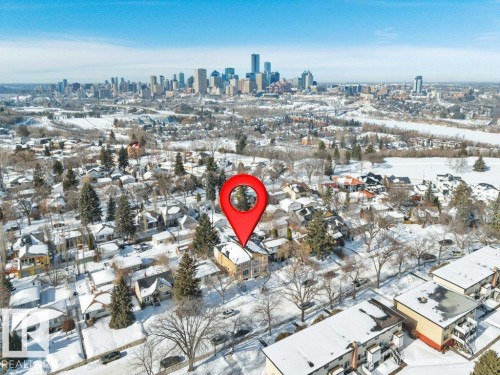 Close to DOWNTOWN - 9616 90 Street, Edmonton, AB - Outdoor With View
