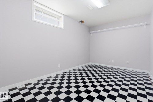 81 Ridgewood Terrace, St. Albert, AB - Indoor Photo Showing Bedroom