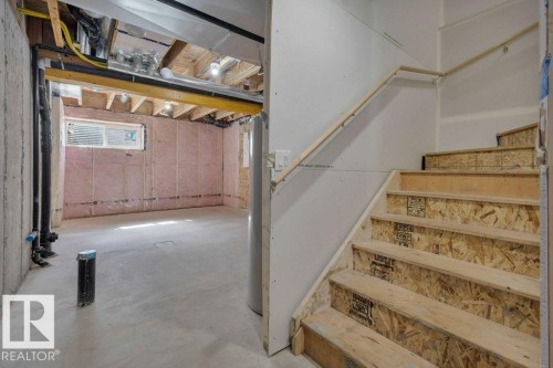 46 603 Orchards Boulevard, Edmonton, AB - Indoor Photo Showing Other Room