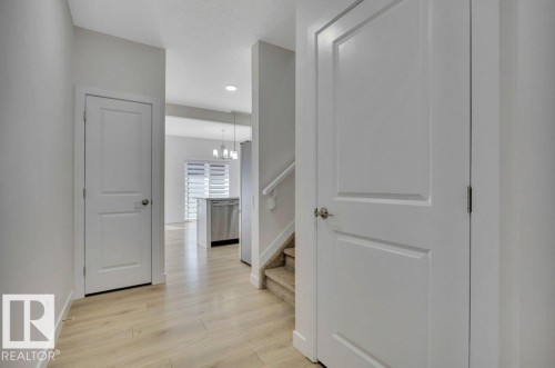 46 603 Orchards Boulevard, Edmonton, AB - Indoor Photo Showing Other Room