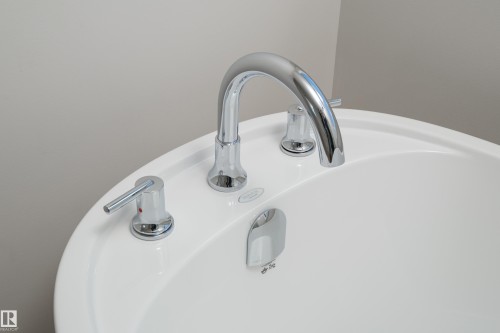 157 Graybriar Drive, Stony Plain, AB - Indoor Photo Showing Bathroom