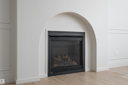 157 Graybriar Drive, Stony Plain, AB - Indoor With Fireplace