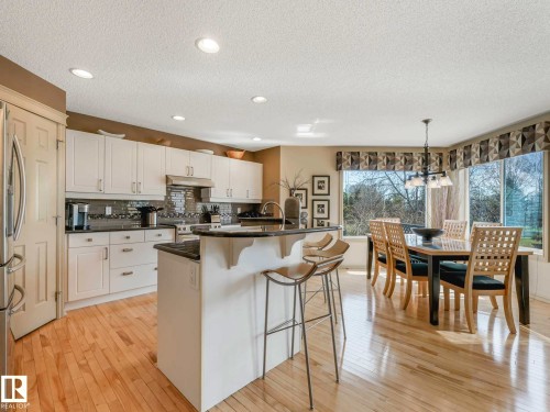 1361 Breckenridge Drive, Edmonton, AB - Indoor