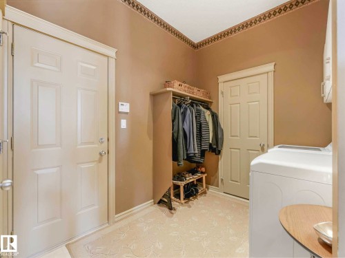 1361 Breckenridge Drive, Edmonton, AB - Indoor Photo Showing Laundry Room