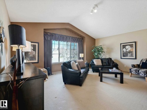 1361 Breckenridge Drive, Edmonton, AB - Indoor