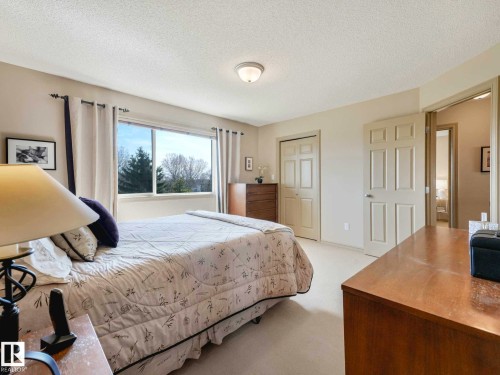 1361 Breckenridge Drive, Edmonton, AB - Indoor Photo Showing Bedroom