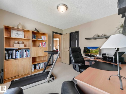 1361 Breckenridge Drive, Edmonton, AB - Indoor