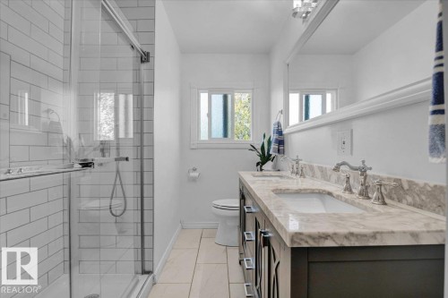12944 128 Street, Edmonton, AB - Indoor Photo Showing Bathroom