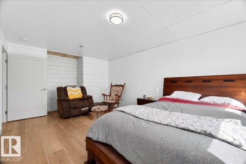 12944 128 Street, Edmonton, AB - Indoor Photo Showing Bedroom