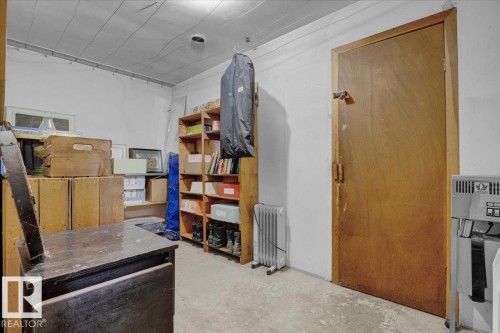 12944 128 Street, Edmonton, AB - Indoor