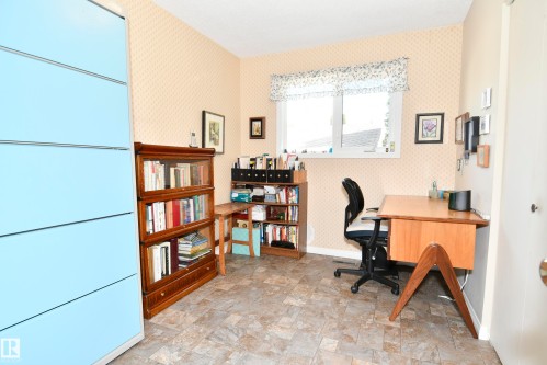 10 Athapaskan Drive, Leduc, AB - Indoor Photo Showing Office