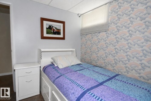 10 Athapaskan Drive, Leduc, AB - Indoor Photo Showing Bedroom
