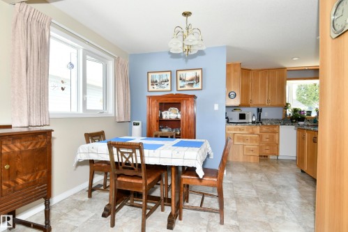 10 Athapaskan Drive, Leduc, AB - Indoor Photo Showing Dining Room