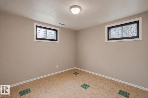 14552 107A Avenue, Edmonton, AB - Indoor Photo Showing Other Room
