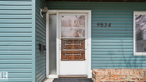 9834 167A Avenue, Edmonton, AB - Outdoor