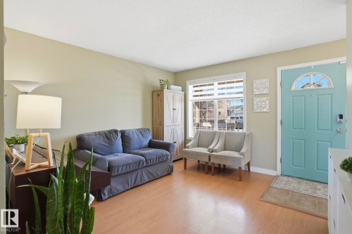 16215 57 Street, Edmonton, AB - Indoor Photo Showing Living Room