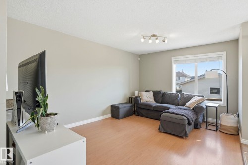 16215 57 Street, Edmonton, AB - Indoor Photo Showing Living Room