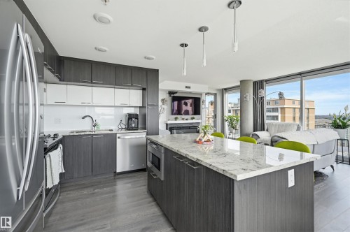 1605 9720 106 Street, Edmonton, AB - Indoor Photo Showing Kitchen With Stainless Steel Kitchen With Upgraded Kitchen