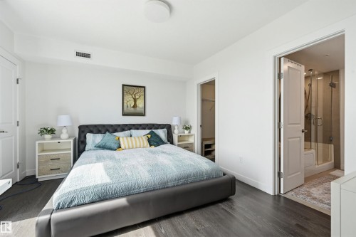 1605 9720 106 Street, Edmonton, AB - Indoor Photo Showing Bedroom