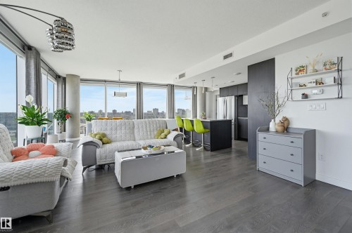 1605 9720 106 Street, Edmonton, AB - Indoor Photo Showing Living Room