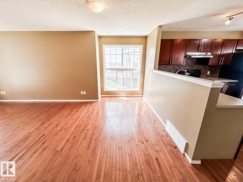 101 2051 Towne Centre Boulevard, Edmonton, AB - Indoor