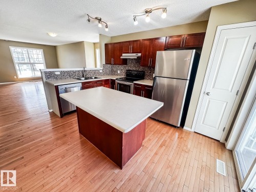 101 2051 Towne Centre Boulevard, Edmonton, AB - Indoor Photo Showing Kitchen With Double Sink