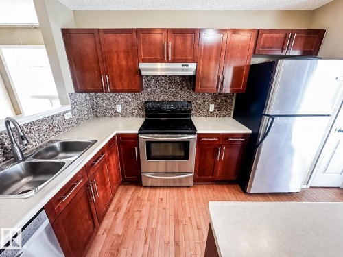 101 2051 Towne Centre Boulevard, Edmonton, AB - Indoor Photo Showing Kitchen With Double Sink