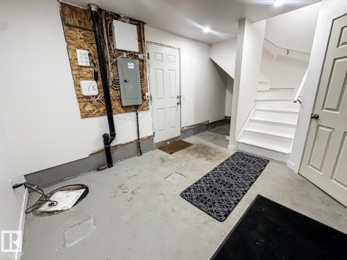 101 2051 Towne Centre Boulevard, Edmonton, AB - Indoor Photo Showing Other Room