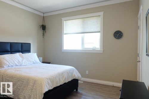 243 Greenfield Way, Fort Saskatchewan, AB - Indoor Photo Showing Bedroom