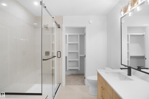 119 Peirwyck Loop, Spruce Grove, AB - Indoor Photo Showing Bathroom