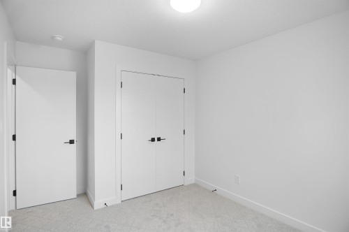 119 Peirwyck Loop, Spruce Grove, AB - Indoor Photo Showing Other Room