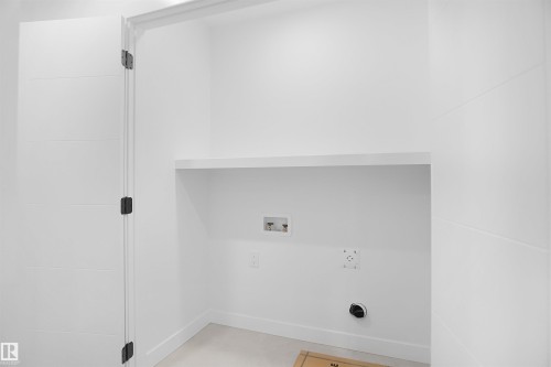 119 Peirwyck Loop, Spruce Grove, AB - Indoor Photo Showing Other Room