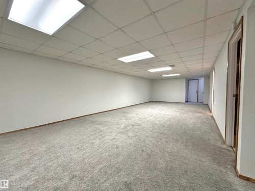 11111 157 Avenue, Edmonton, AB - Indoor