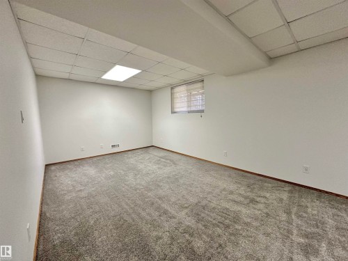 11111 157 Avenue, Edmonton, AB - Indoor